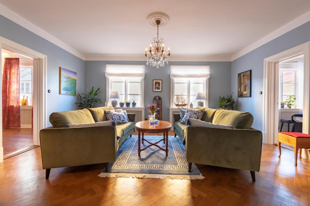 Fregatten Bed & Breakfast Karlskrona Bagian luar foto