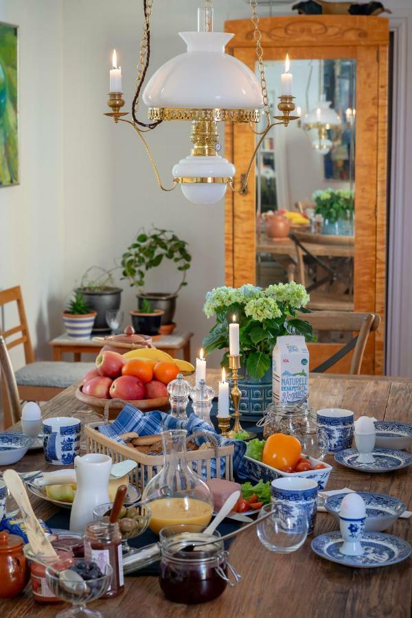 Fregatten Bed & Breakfast Karlskrona Bagian luar foto
